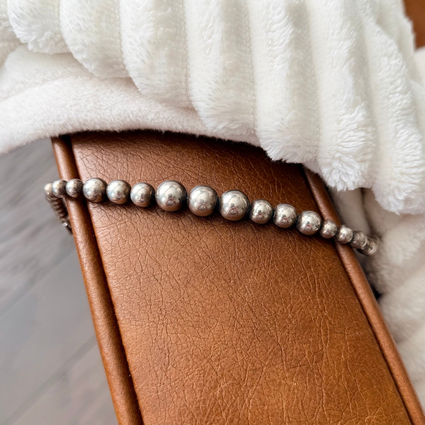 Vintage Graduated Pearl Bracelet