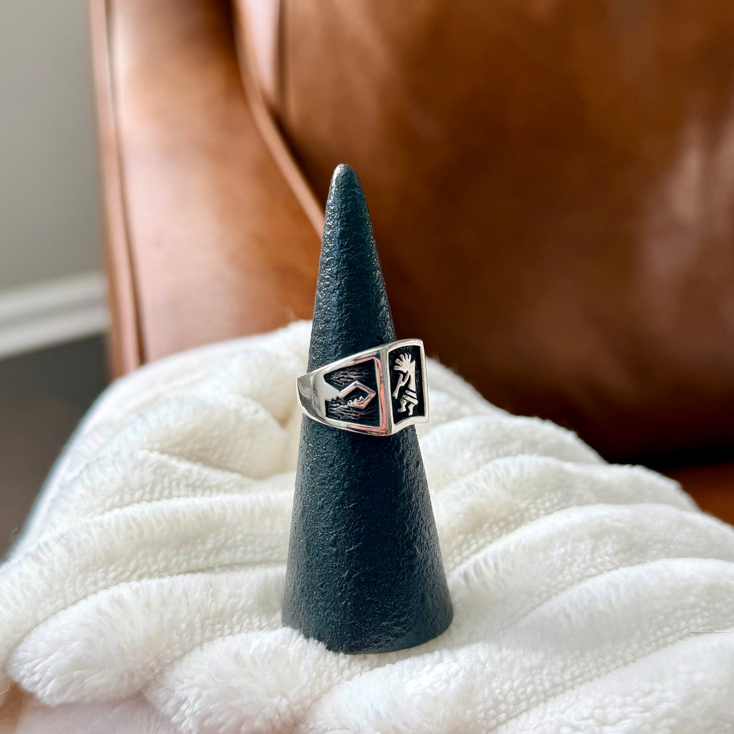 Vintage Kokopelli Ring - Size 7.5